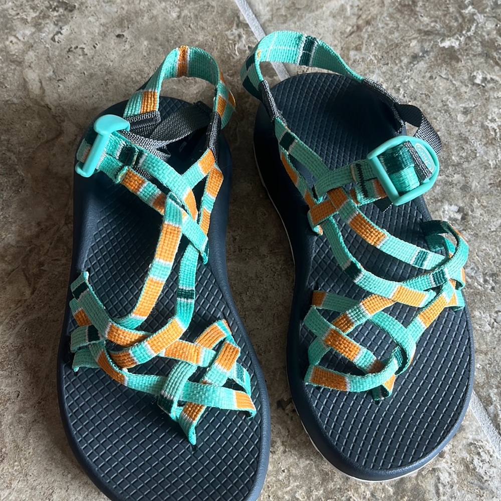 Lady’s Chaco